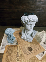 Load image into Gallery viewer, Head Sculpture Match Holder
